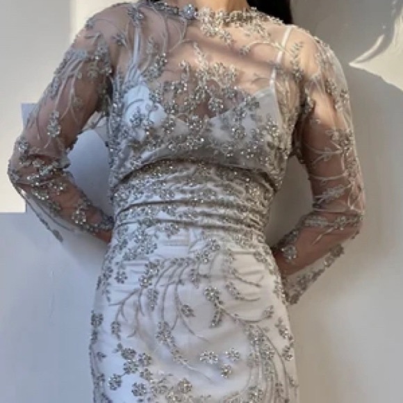 Gossamer gown - Picture 1 of 4